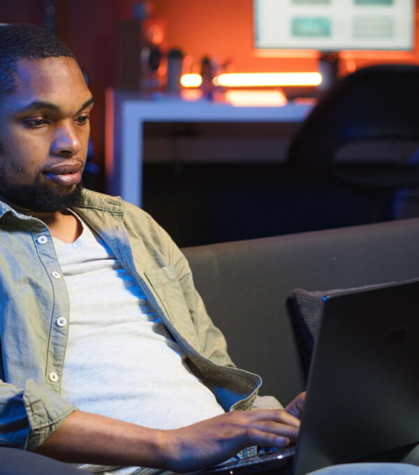 David R. – $15,000 Winner (Tech Enthusiast)